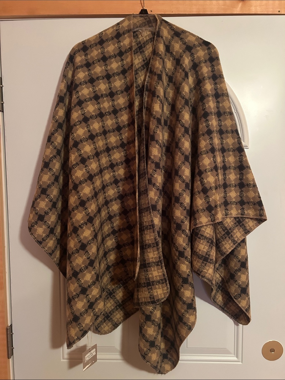 Plaid Open-Front Women's Poncho Jacket in Brown/Black
